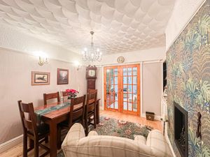 Photo 11- click for photo gallery